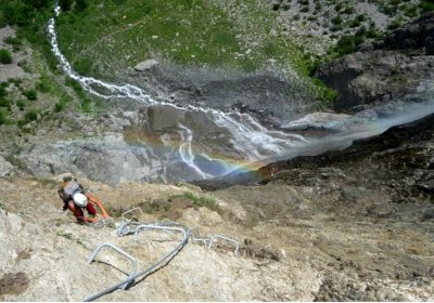 Ingelijste via ferrata: de sluier van de bruid