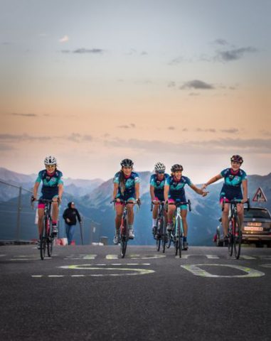 Start van de etappe Bourg d’Oisans – Alpe d’Huez met DDEAV: nog 1 dag te gaan_Le Bourg-d’Oisans